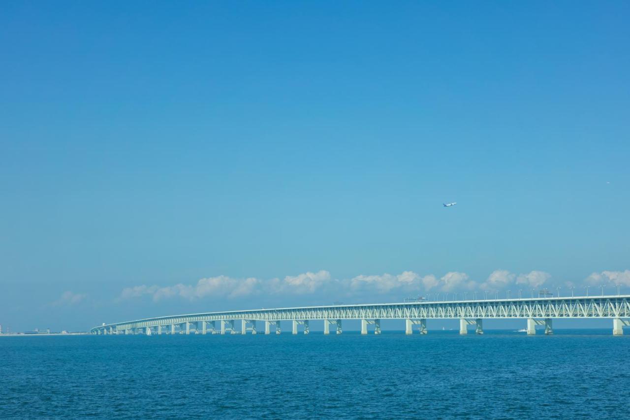 Omo Kansai Airport By Hoshino Resorts Izumi-Szano Kültér fotó The Sunshine Skyway Bridge